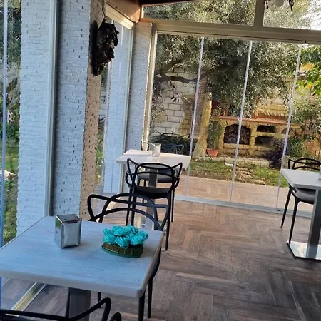 La Casa Dell'artista Bed & Breakfast